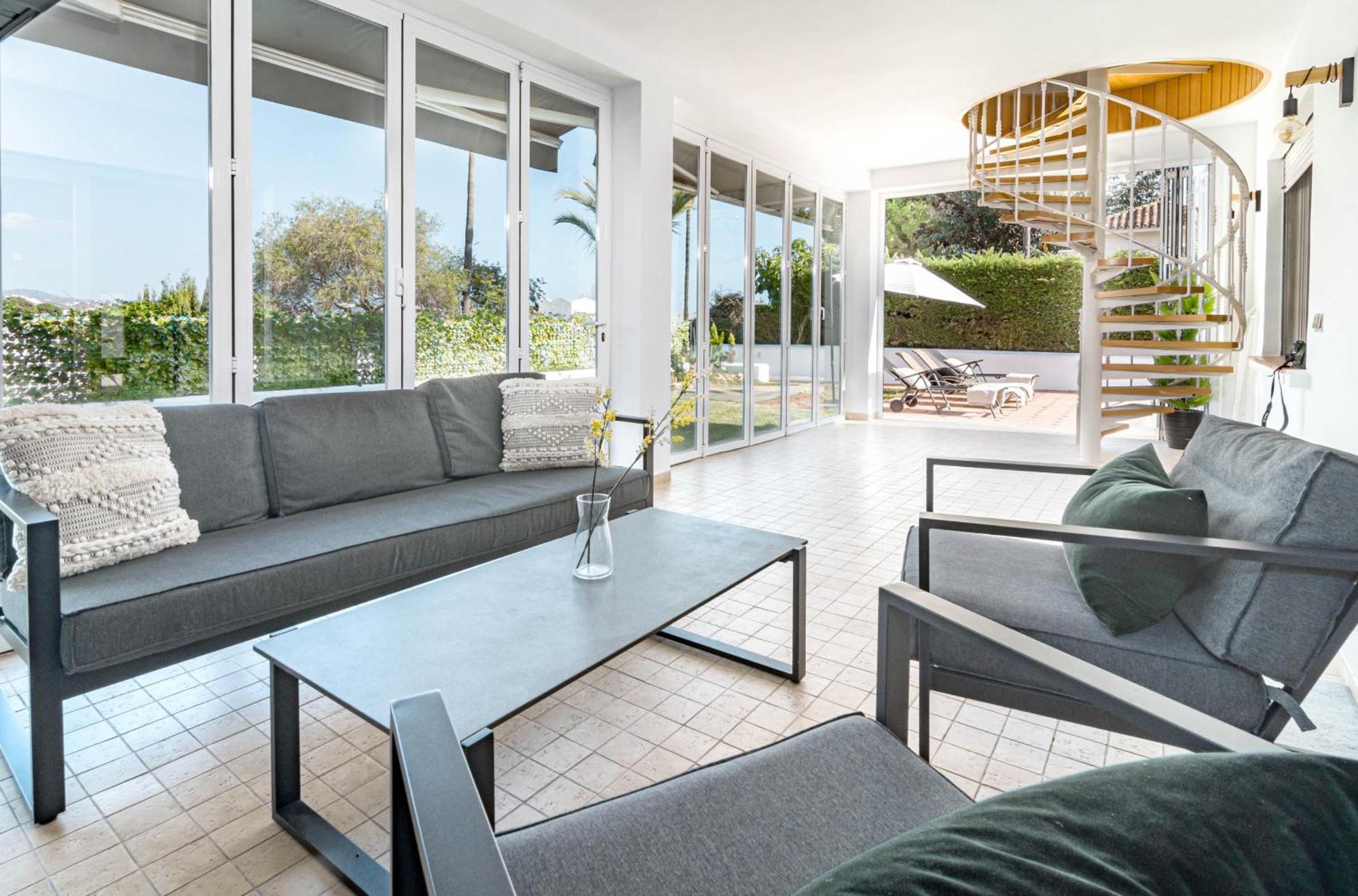 Grr - Elegant With Exclusive Private Pool *