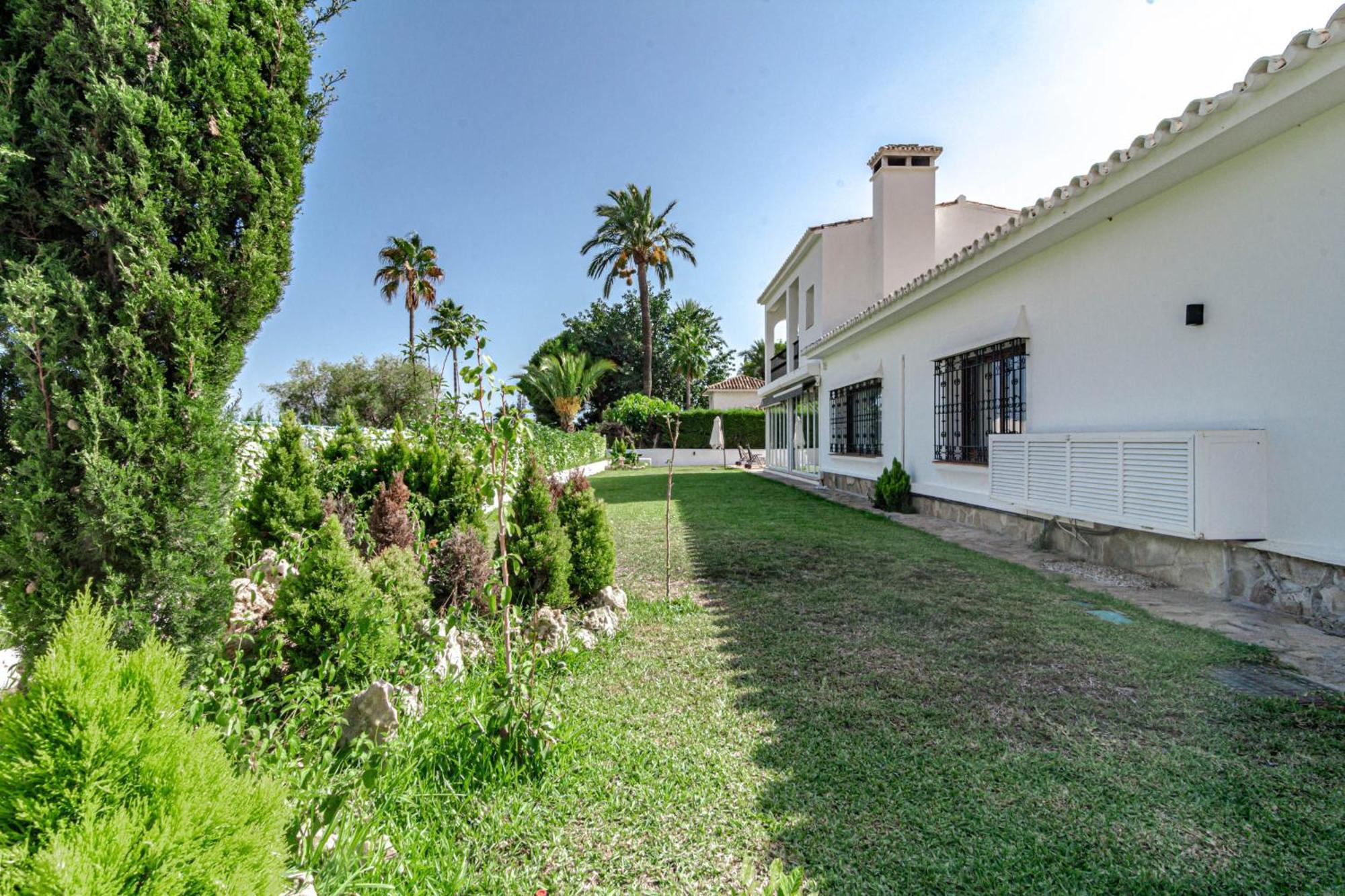 Villa Grr - Elegant With Exclusive Private Pool Marbella