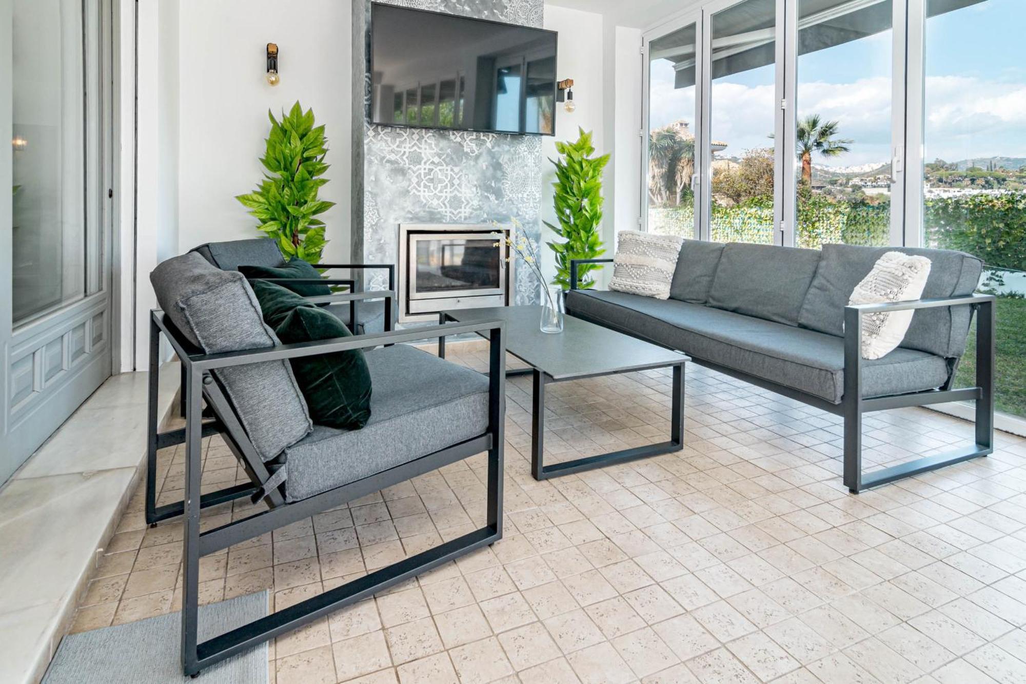 Villa Grr - Elegant With Exclusive Private Pool